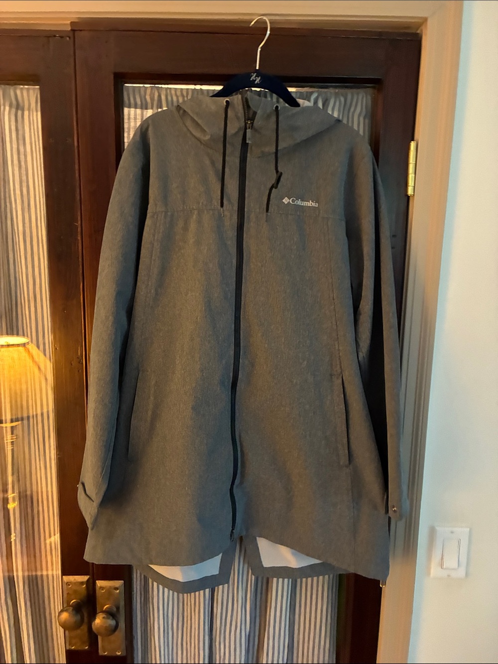 Columbia Women’s Slate Gray Hooded Raincoat